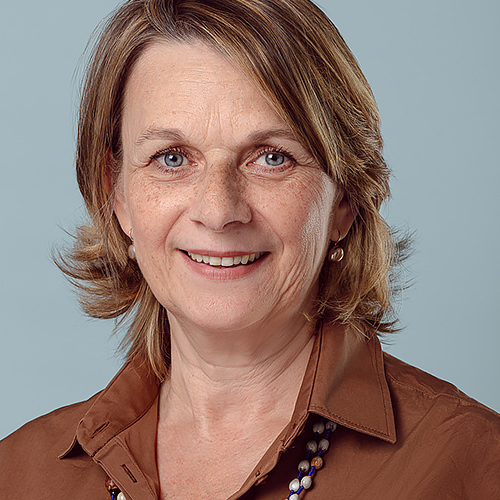 Kebe Isabelle - FCL Gérer la Cité | Portrait corporate consultant